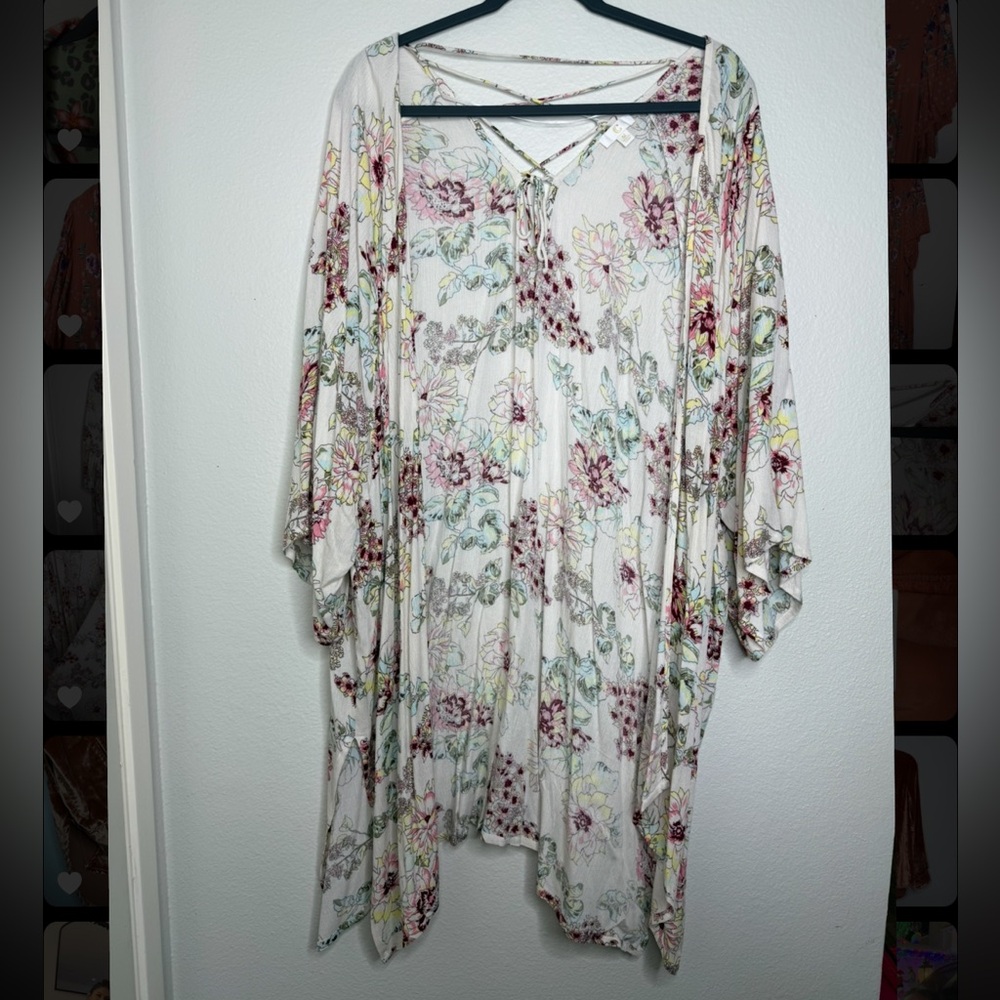 Boho cover-up Kimono M White Pink Floral Whimsigoth Fairycore Lace-up